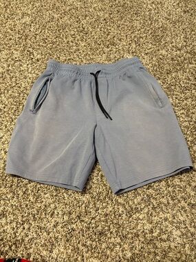 Old Navy Light Blue Athletic Drawstring Shorts. Size Medium. Very comfortable.